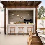 Amazing Lubbock 3 Bedrooms Private Outdoor Pool Protaras