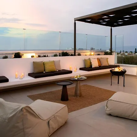 Amazing Lubbock 3 Bedrooms Private Outdoor Pool And Hot Tub Furnished Sun Terrace Shaded Furnished Terrace Bbq, Villa Protaras