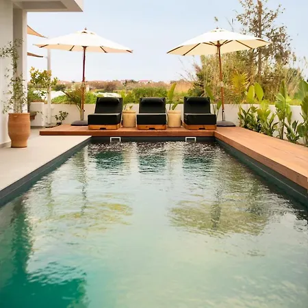 Amazing Lubbock 3 Bedrooms Private Outdoor Pool Protaras